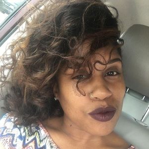 Meet your Posher, Carlyn